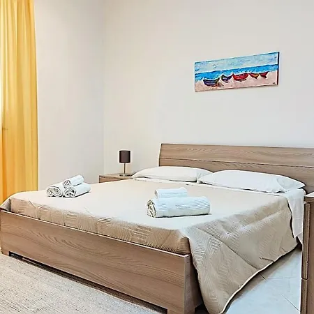 Appartamenti in Villa Polimnia Fontane Bianche Esterno foto
